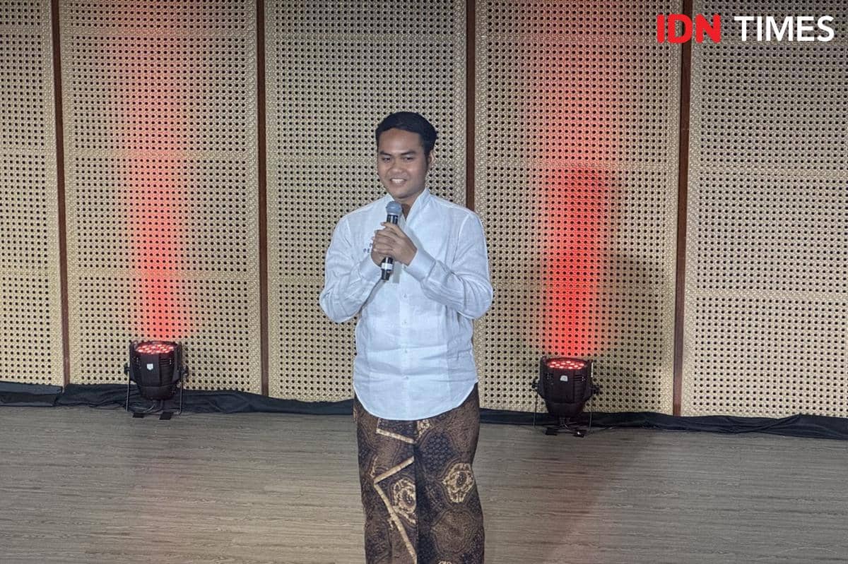 tim produksi dan jajaran cast Para Perasuk
