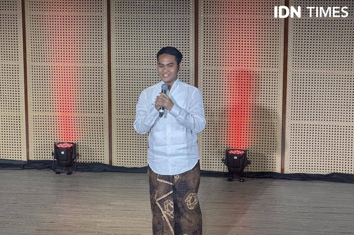 tim produksi dan jajaran cast Para Perasuk