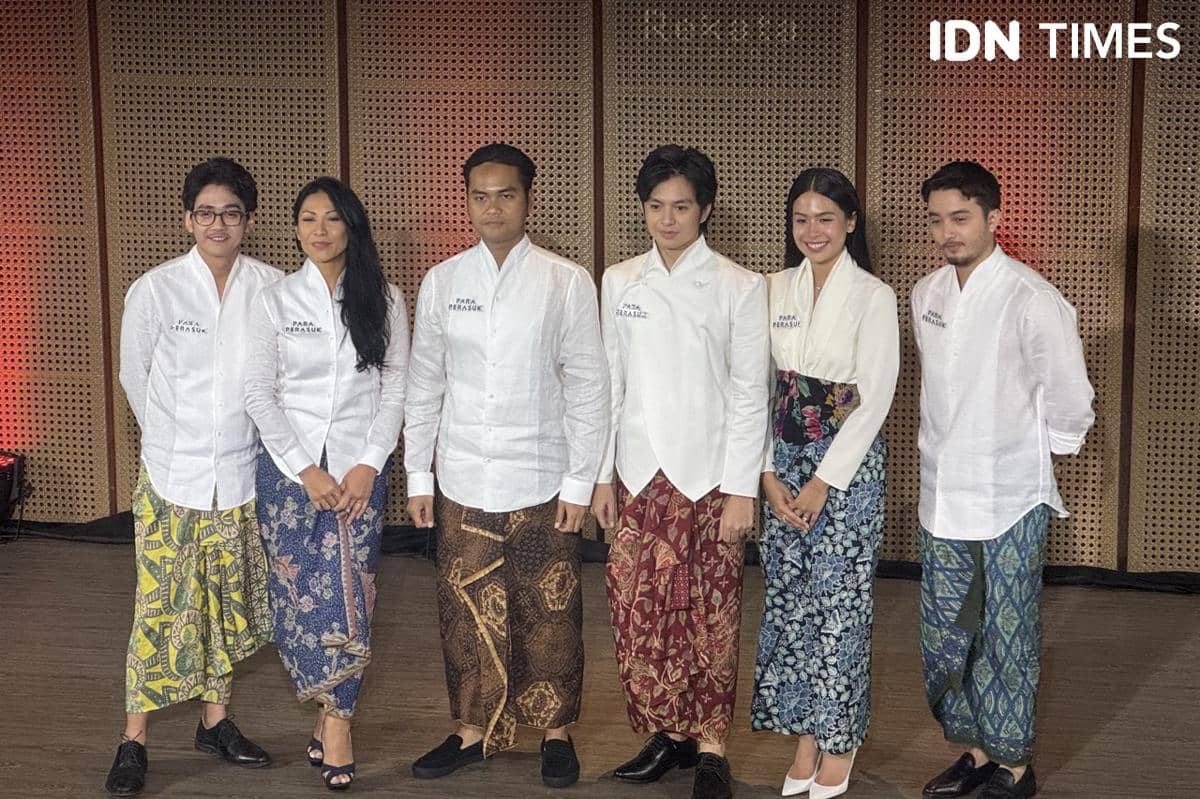 tim produksi dan jajaran cast Para Perasuk