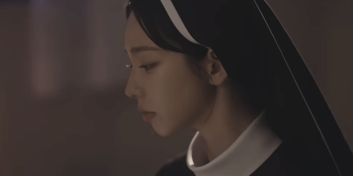 Karina aespa dan Jang Wonyoung IVE jadi suster