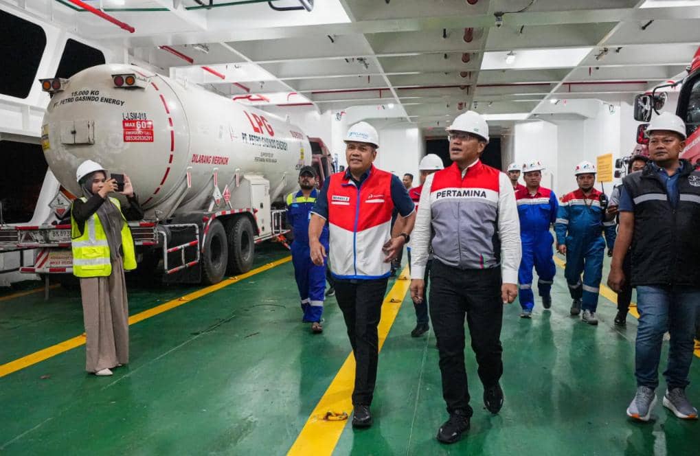 Dirut Pertamina Tinjau Titik Suplai dan Posko Penanganan Bencana (dok. Pertamina)