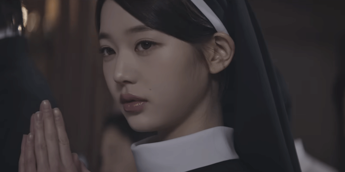 Karina aespa dan Jang Wonyoung IVE jadi suster