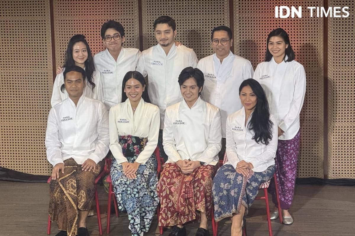 tim produksi dan jajaran cast Para Perasuk