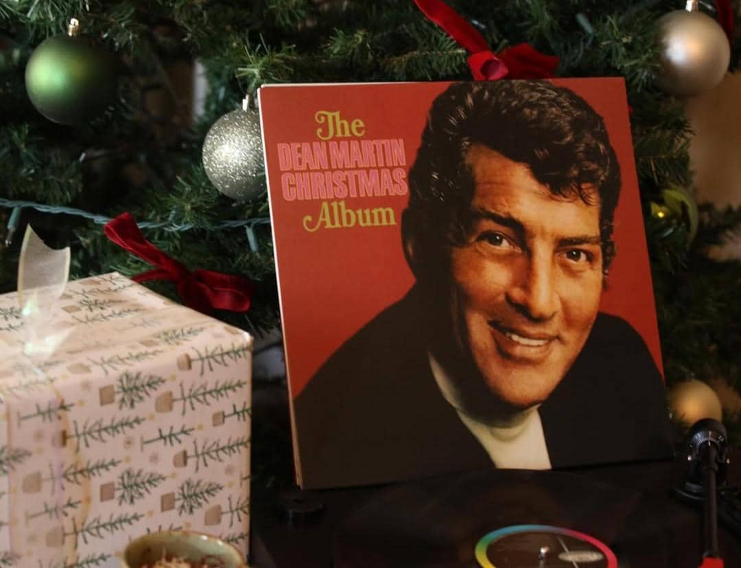 Dean Martin dalam album Natal The Dean Martin Christma