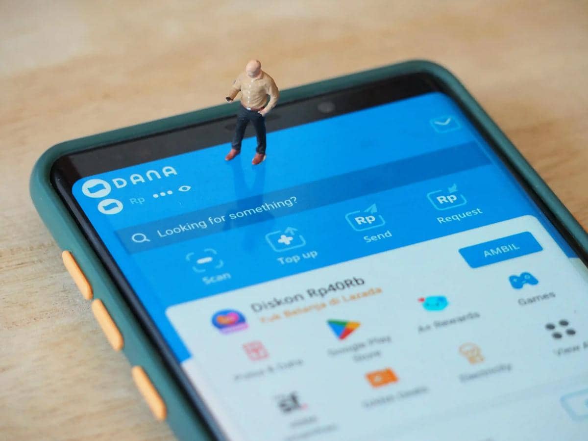 ilustrasi aplikasi DANA