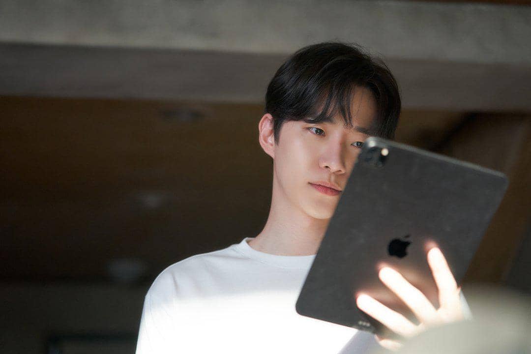 Lee Junho di Celebrity