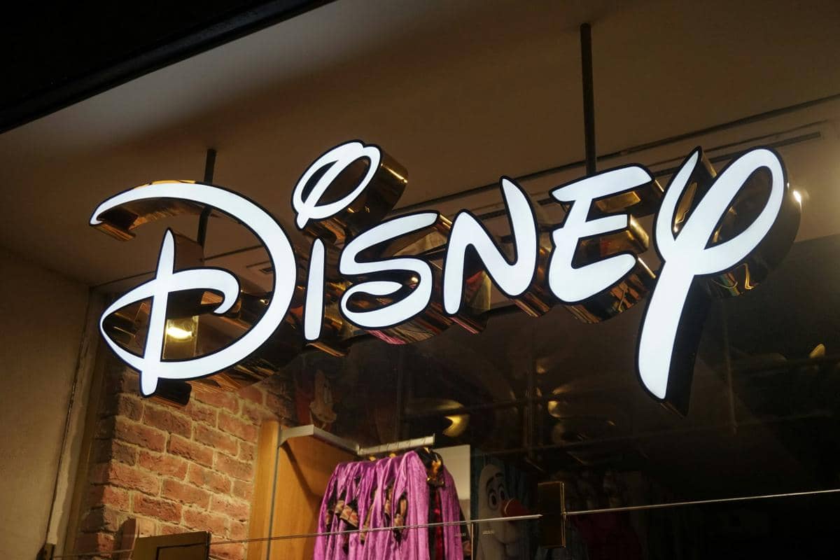 Efisiensi Besar, Disney PHK Seribu Tenaga Kerja di Banyak Unit