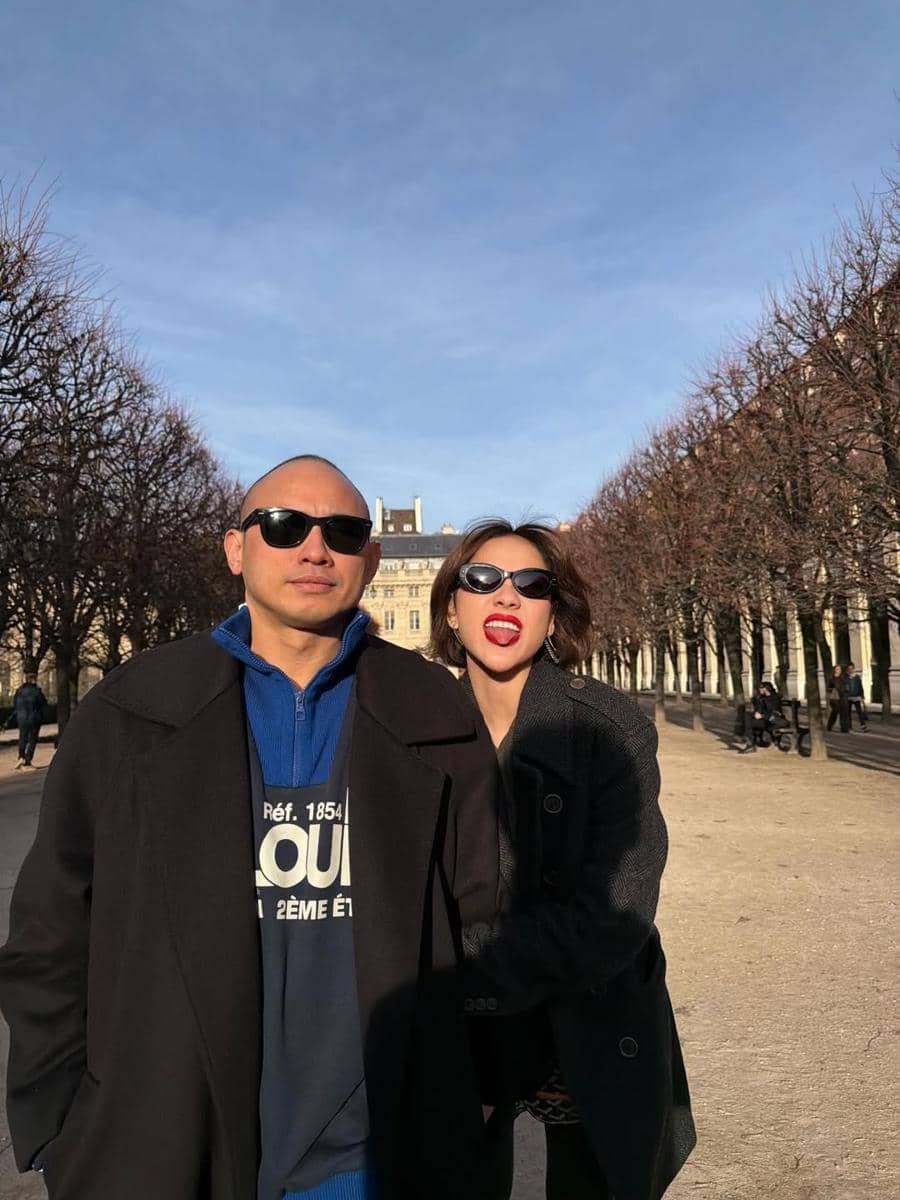 BCL jalan-jalan di museum Louvre