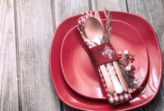 Ilustrasi peralatan makan 