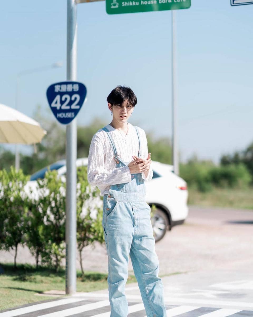 outfit Aou Thanaboon