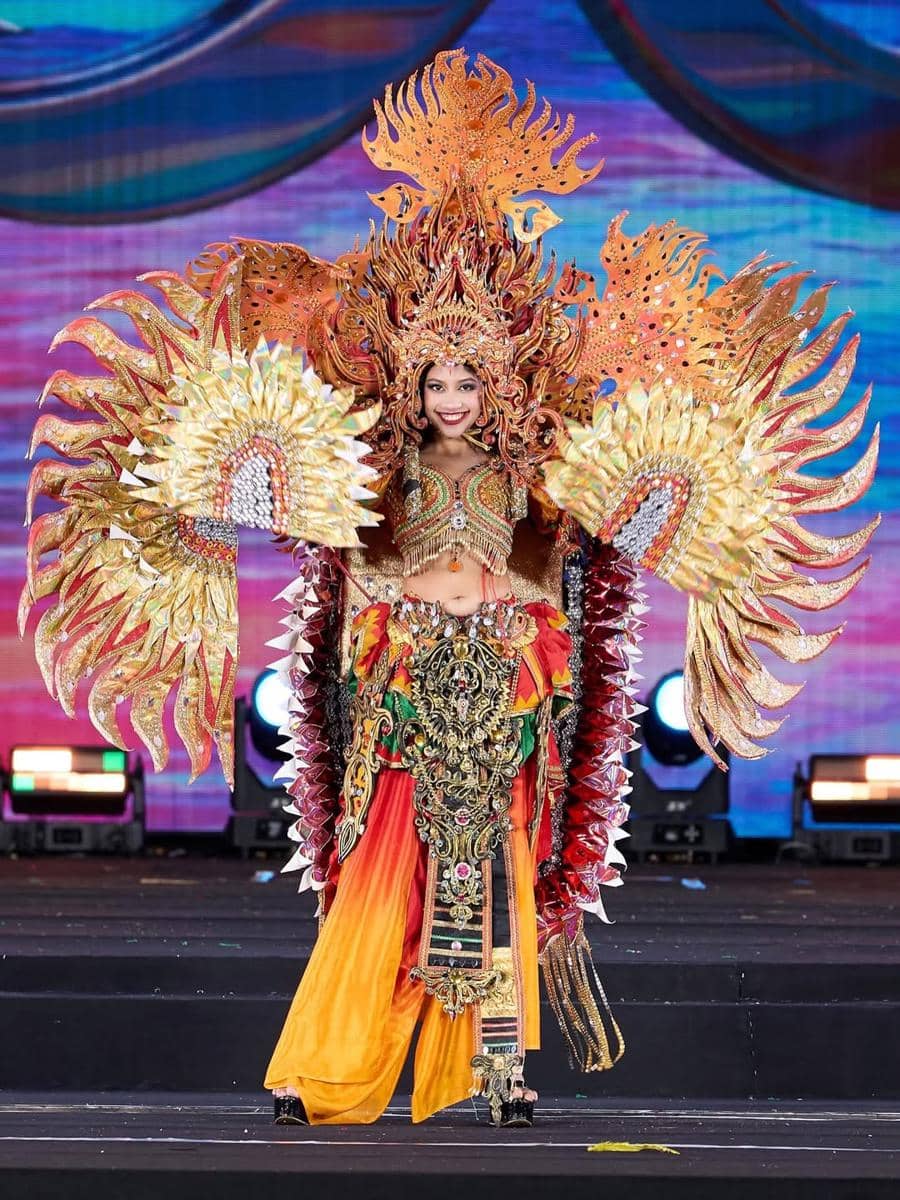 national costume Kalani Athukorala, Miss Cosmo Sri Lanka 2025