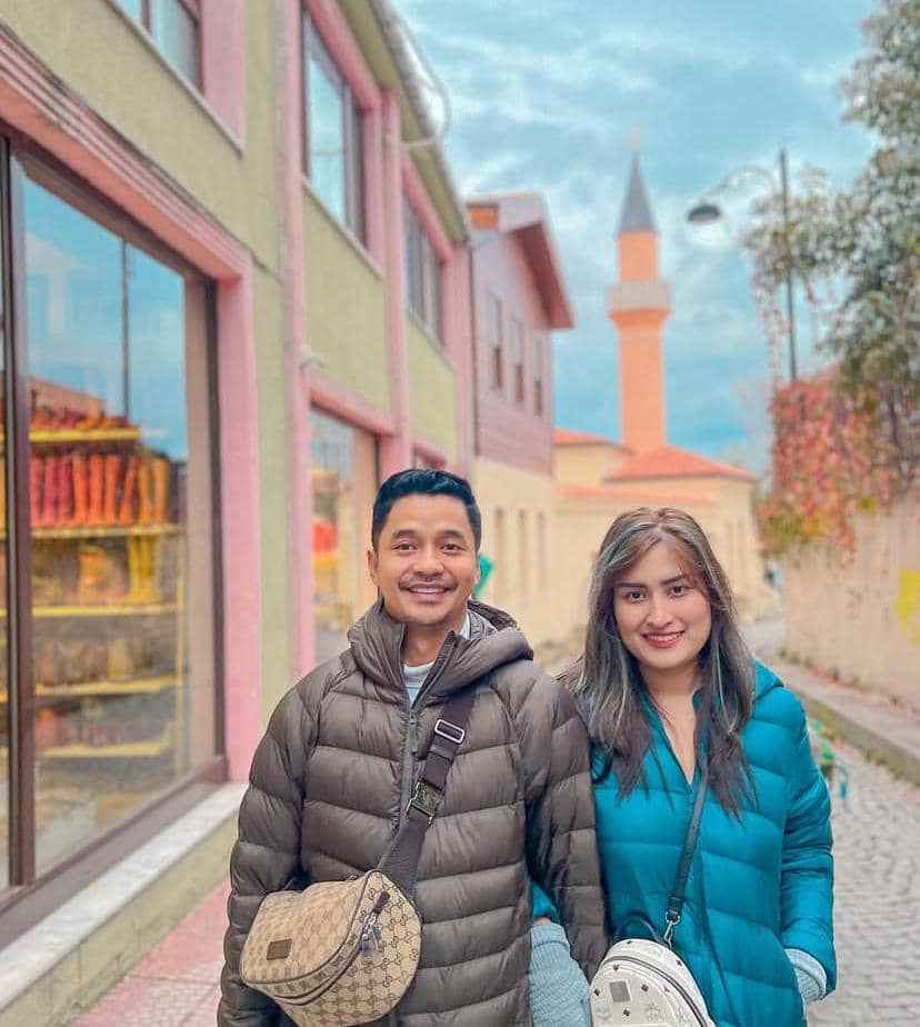 potret Adly Fairuz dan Angbeen Rishi