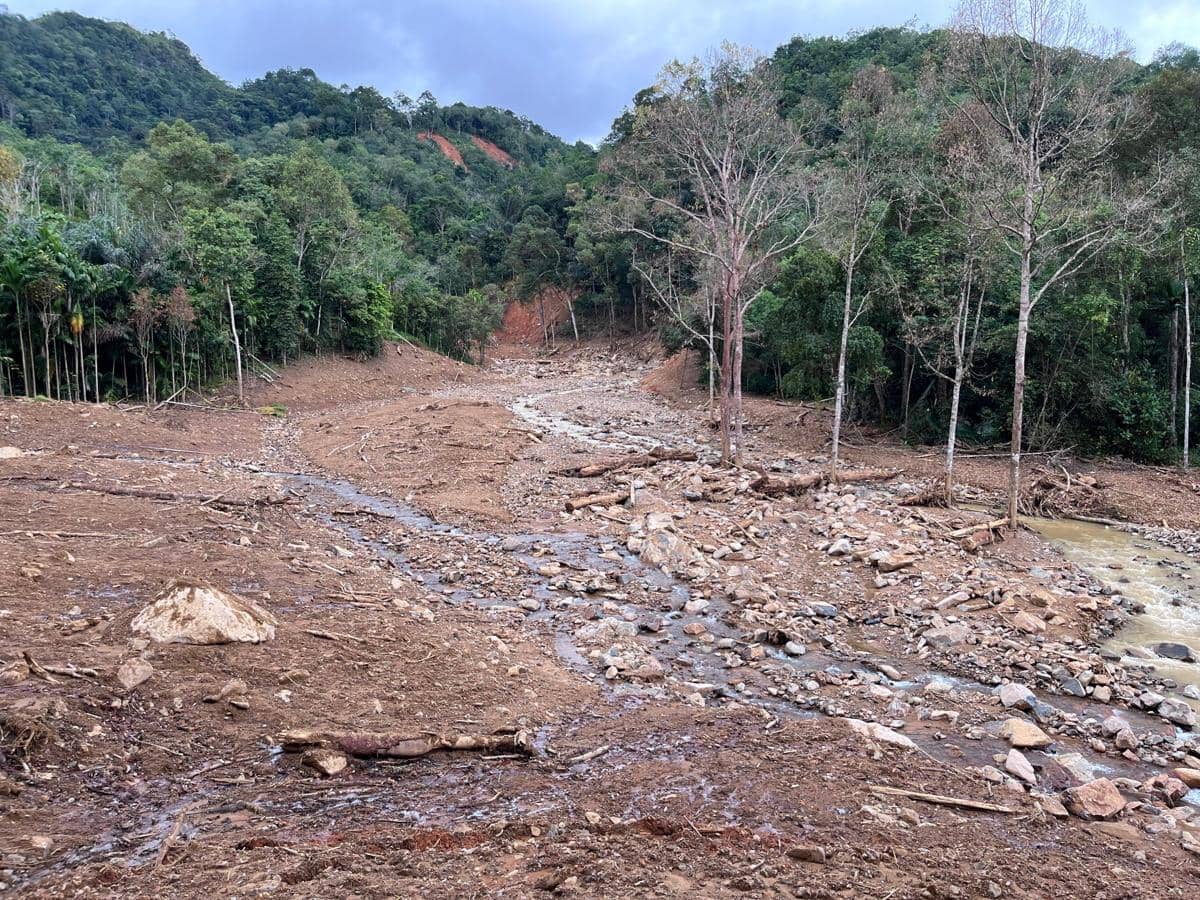 Kondisi Desa Bair, Tapanuli Tengah usai dihantam banjir bandang 25 November 2025 lalu (dok.Nanda untuk IDN Times)