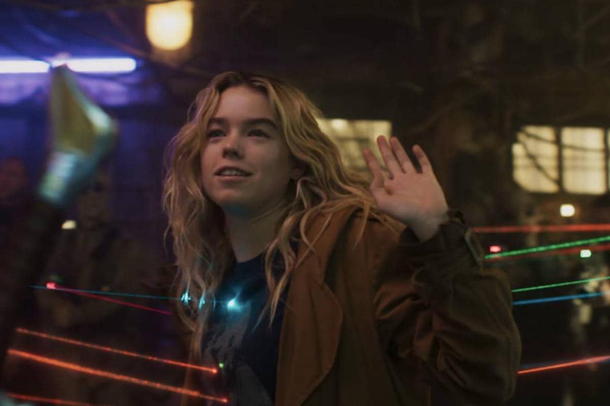 Diketahui kalau Kara Zor-El masih berumur 23 tahun.jpg