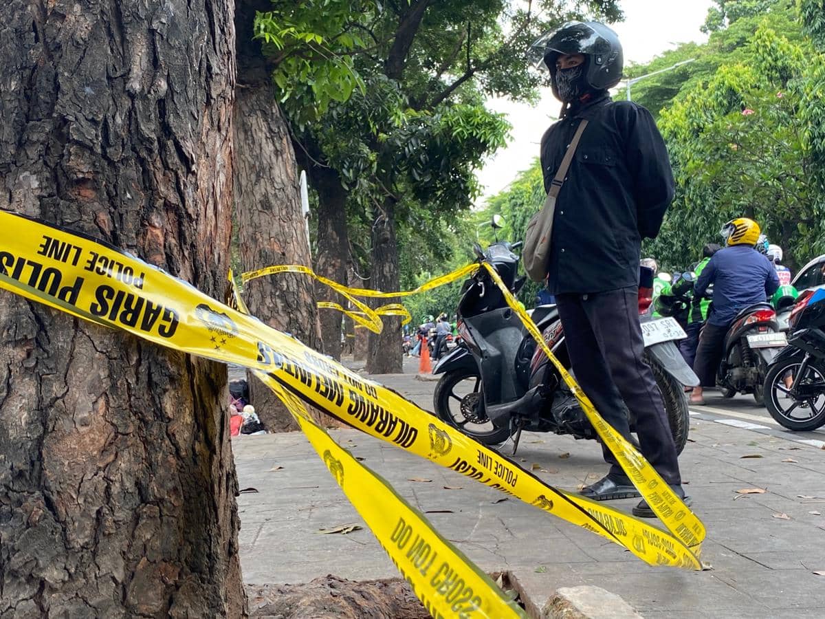 Puluhan ruko di TMP Kalibata massa, usai mata elang dikeroyok hingga tewas