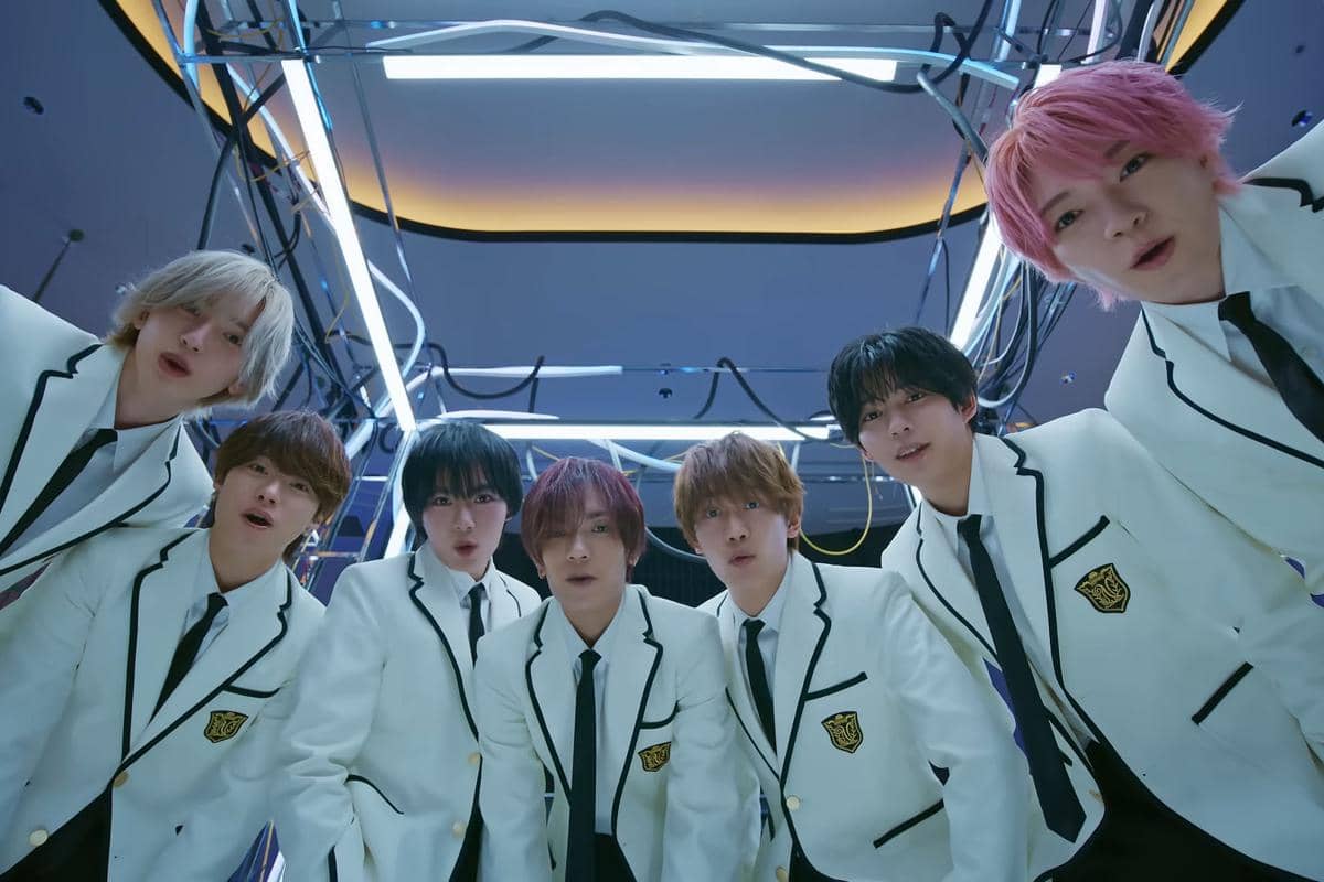 MV Naniwa Danshi - Never Romantic