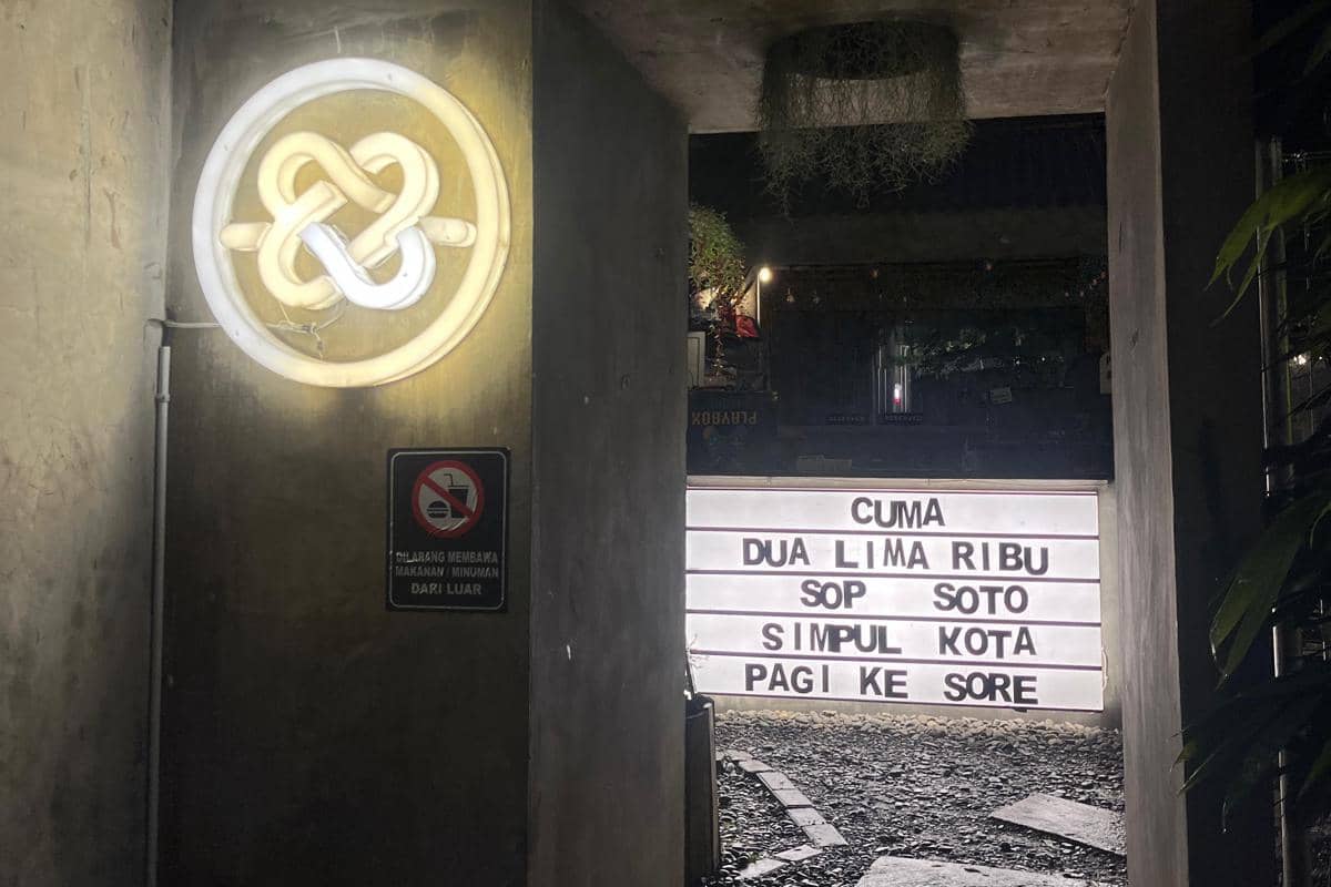 Kafe Simpul Kota Medan