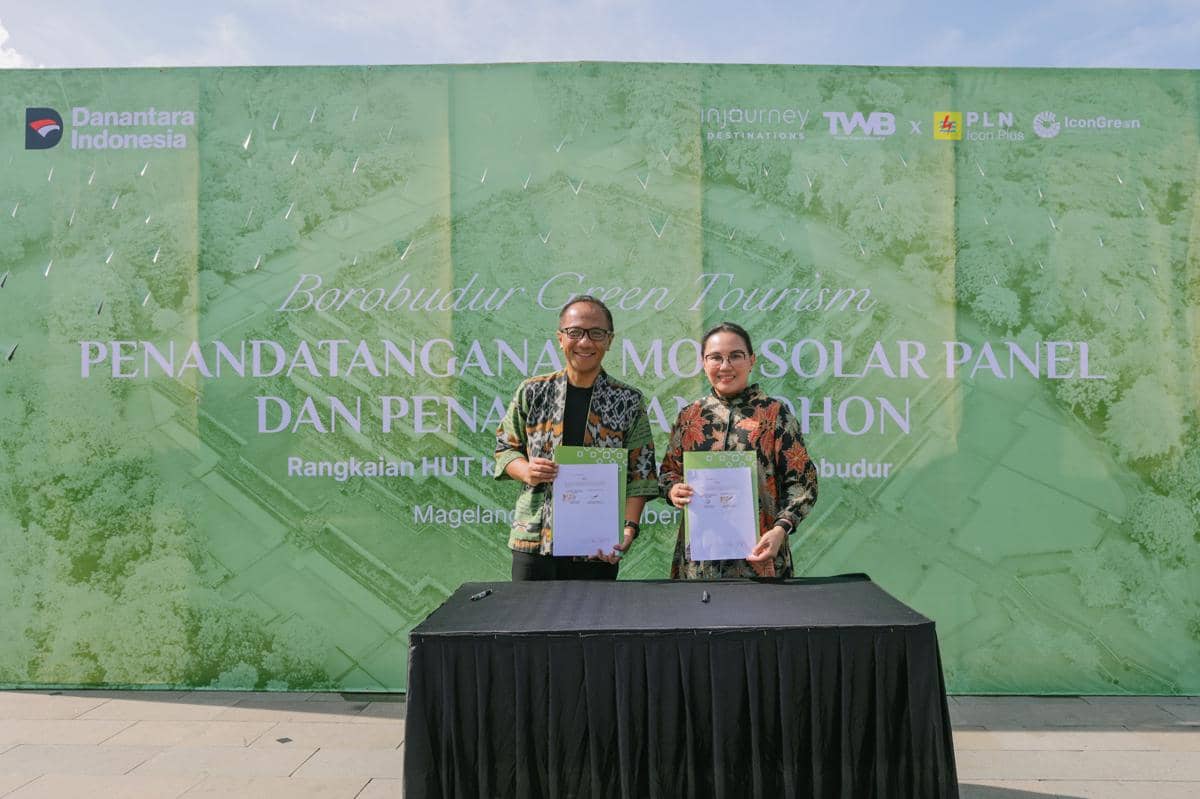 PT TWC dengan PLN Icon Plus melakukan penandatanganan Nota Kesepahaman (Memorandum of Understanding) Pengembangan Solar Panel System di Kampung Seni Borobudur, Jumat (12/12/2025). (Dok. Istimewa)