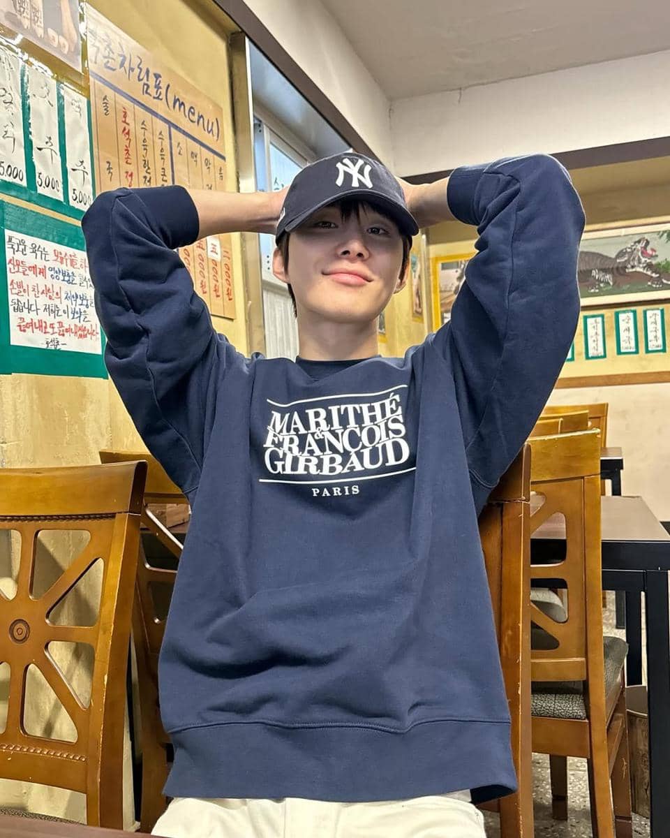 OOTD ala Jungwoo NCT