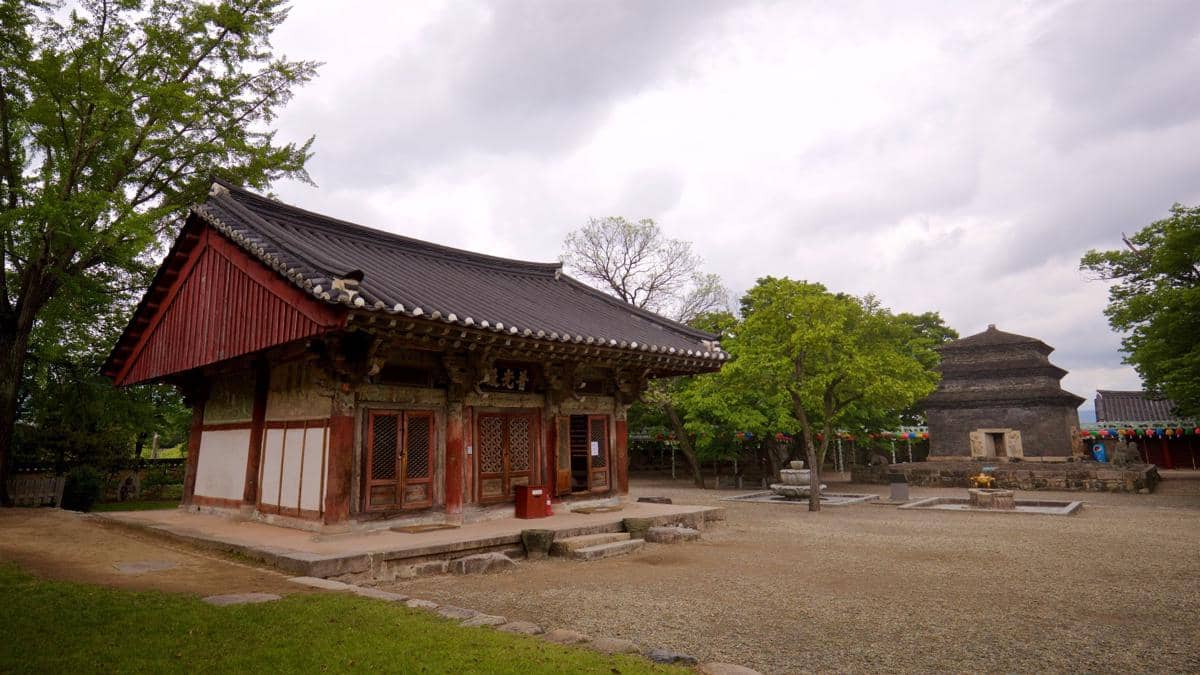 Bunhwangsa Temple