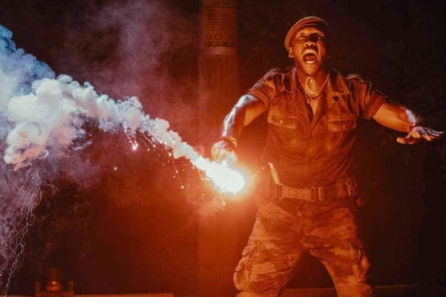 cuplikan adegan Duncan dalam film Jurassic World Rebirth