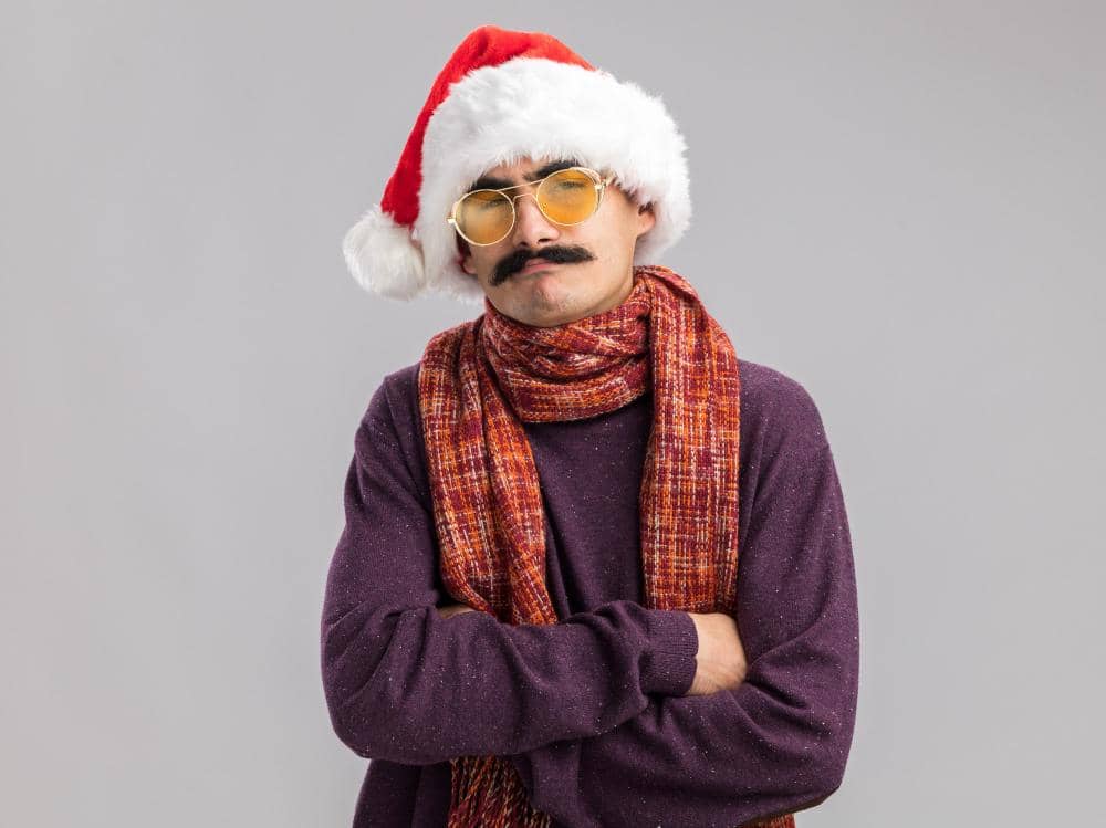 ilustrasi outfit aksesori natal cowok