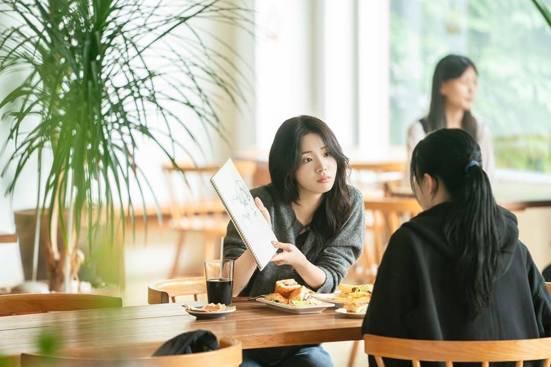 cuplikan film Even If This Love Dissappears From The World Tonight