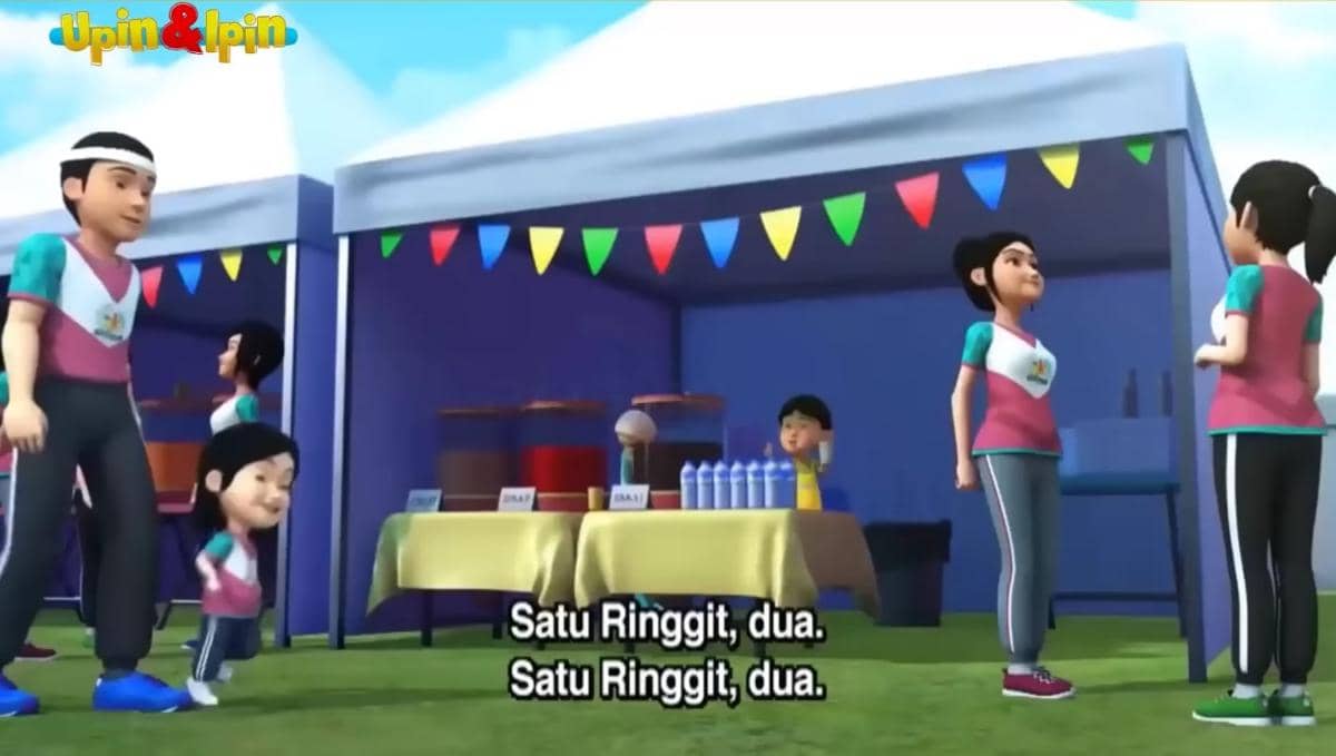 Potret Mail berjualan minuman