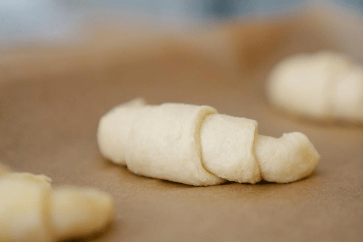 ilustrasi memanggang rugelach