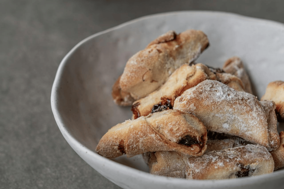 ilustrasi sajian rugelach