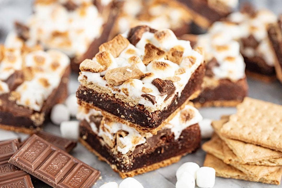 Ilustrasi s'mores brownies 