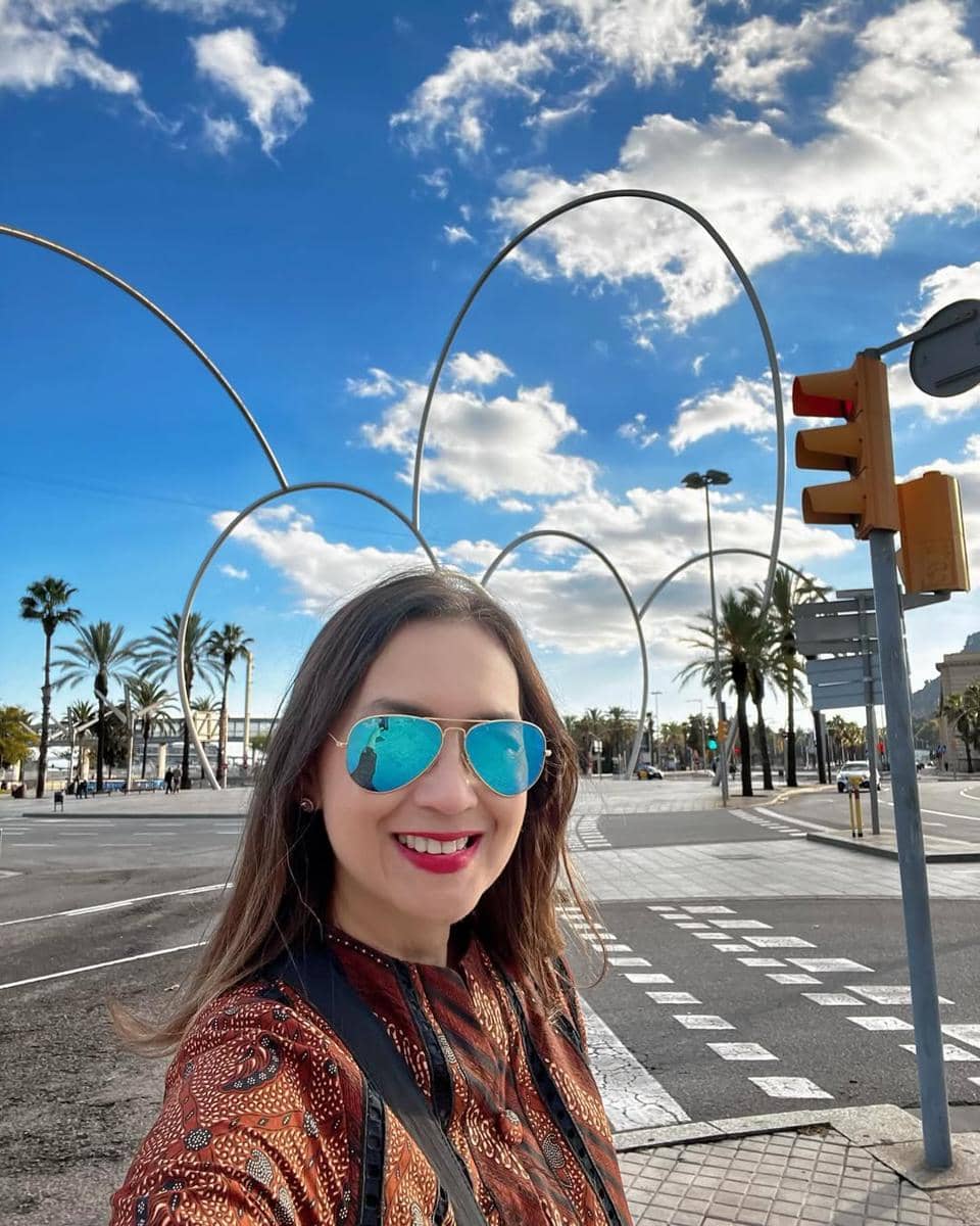 Ira Wibowo keliling Kota Barcelona.