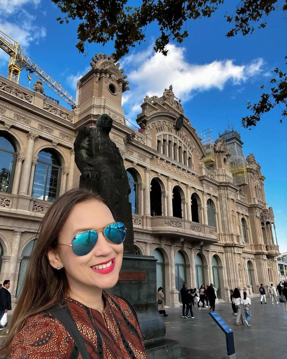 Ira Wibowo keliling Kota Barcelona.