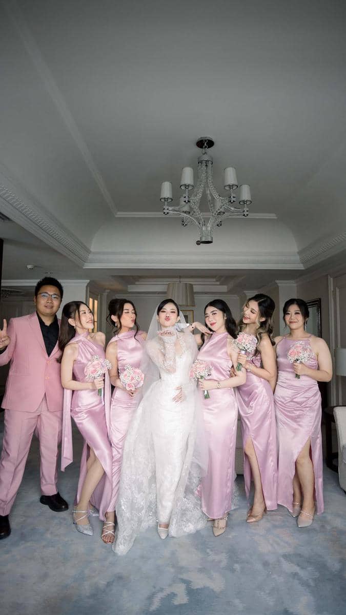 busana bridesmaid 2025