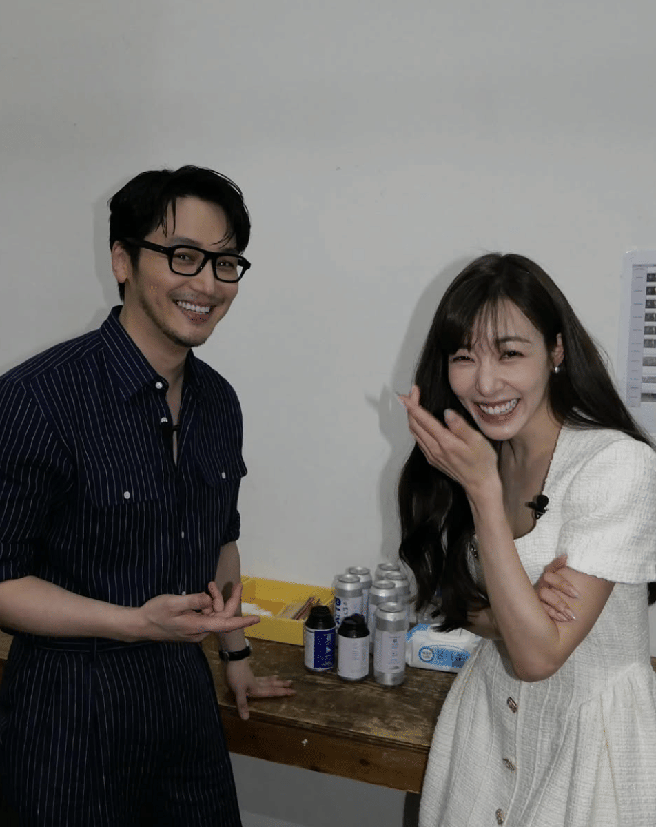 potret kedekatan Tiffany dan Byun Yo Han