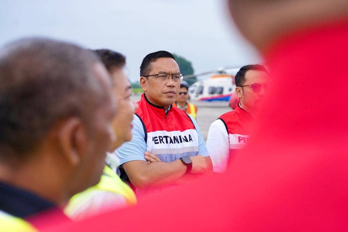 Dirut Pertamina Simon Aloysius Mantiri saat mengawal pengiriman BBM ke Bener Meriah (dok.Pertamina)