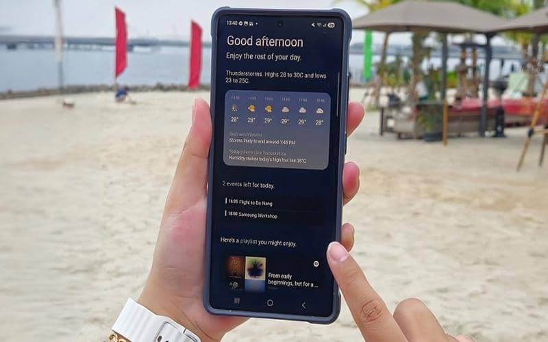 fitur Now Brief bikin traveling lebih praktis dengan reminder dan insight harian