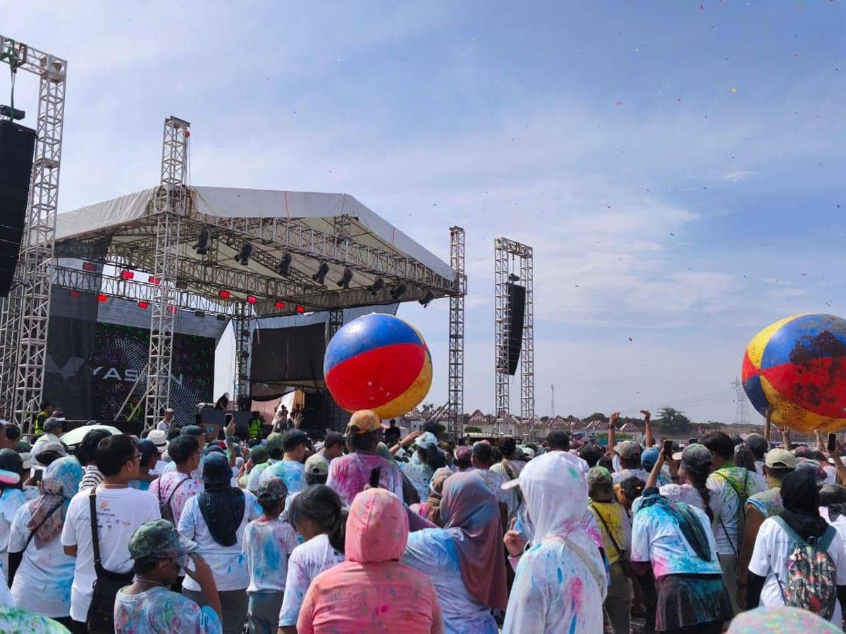 12 ribu peserta mengikuti Paramount Color Walk 2025