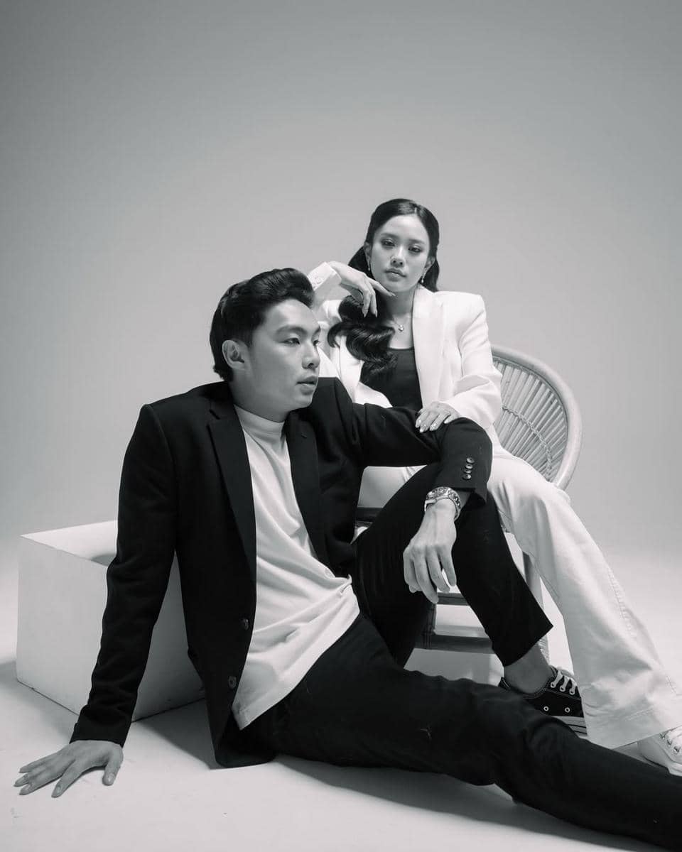 Prewed tema indoor ala Jessica Jane dan Erwin Phang