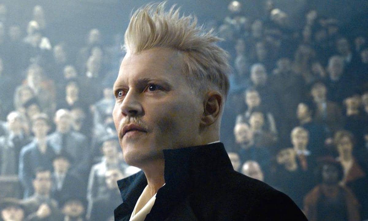 Johnny Depp sebagai Grindelwald di Fantastic Beasts