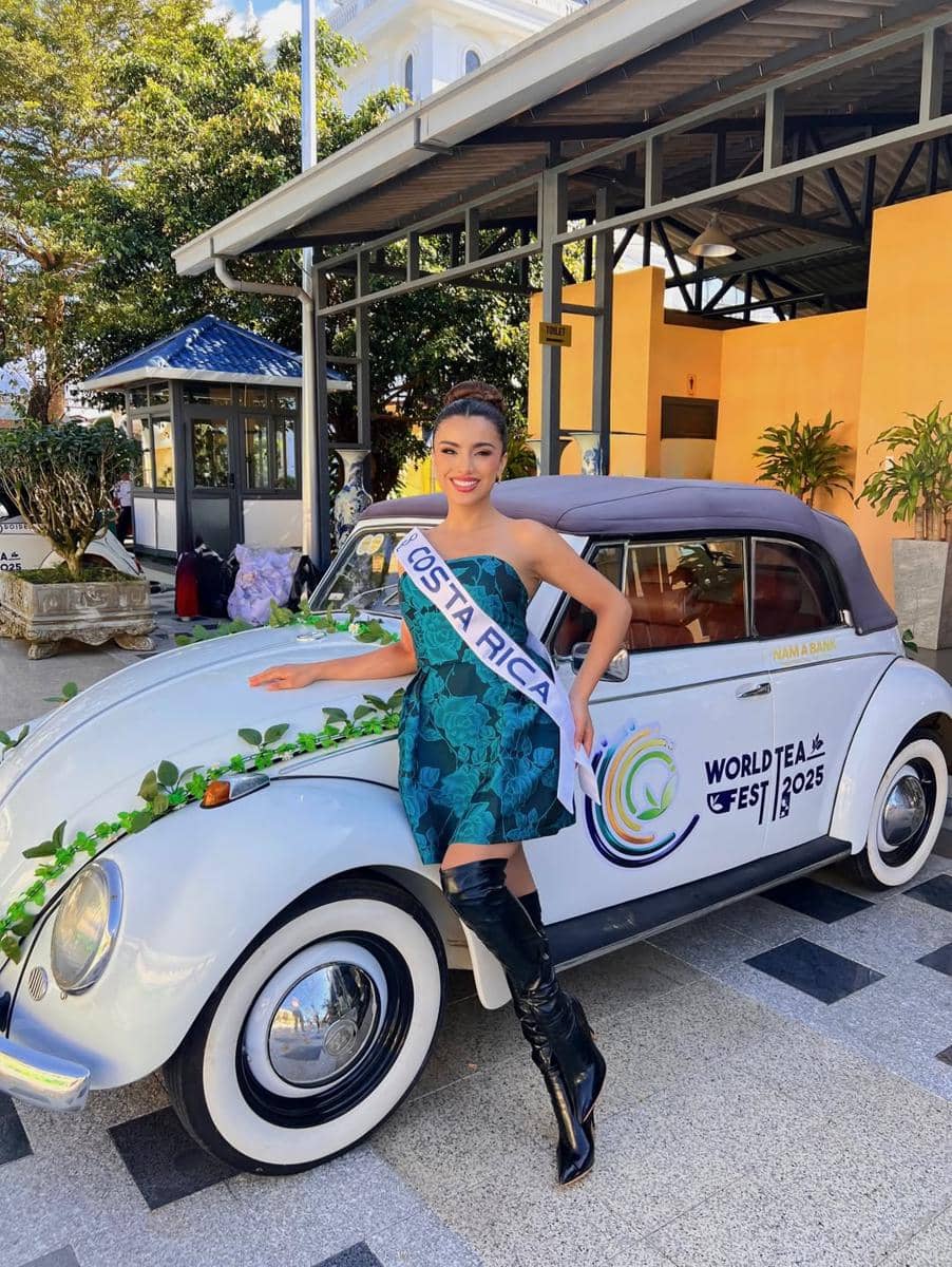 potret Sharon Recinos, Miss Cosmo Kosta Rika 2025