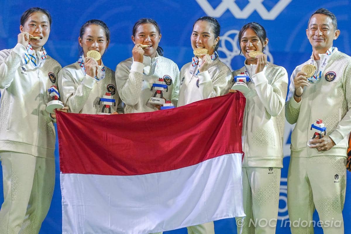 Kawinkan Emas Tim Beregu, Tenis Indonesia Ulangi Sejarah di SEA Games