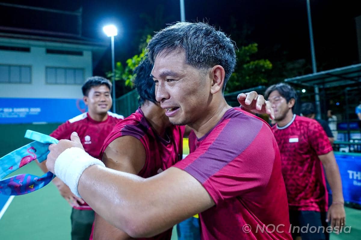 Kawinkan Emas Tim Beregu, Tenis Indonesia Ulangi Sejarah di SEA Games