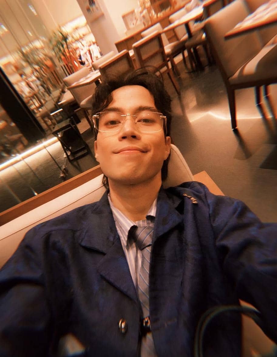 Vidi Aldiano (instagram.com/vidialdiano)