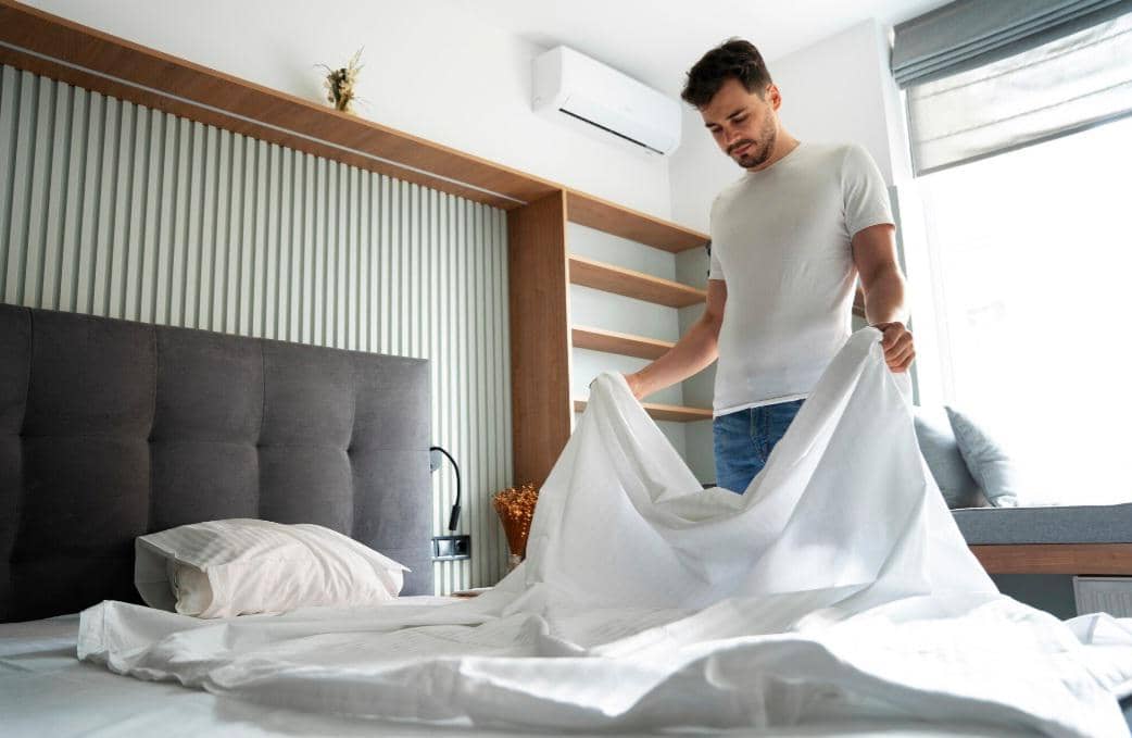 ilustrasi AC di kamar tidur