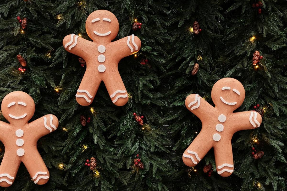 ilustrasi kue jahe untuk dekorasi Natal 