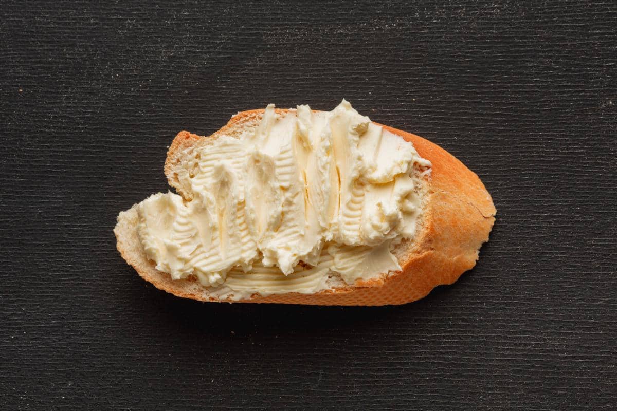 ilustrasi whipped butter