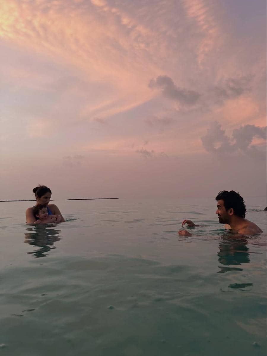 keluarga Sagarika Ghatge