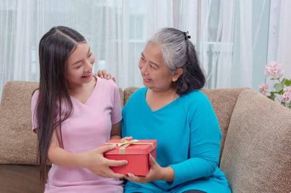 ilustrasi meluangkan waktu untuk ibu