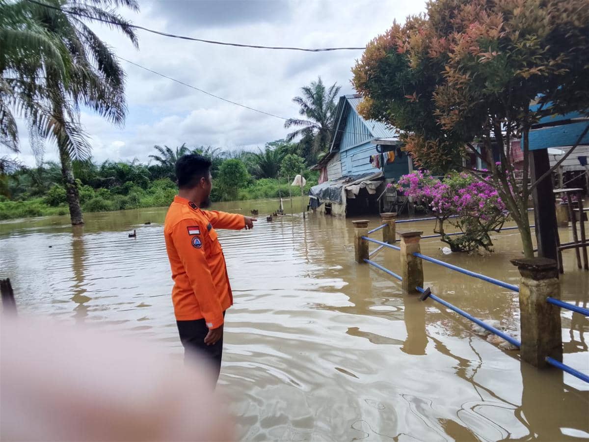 Kondisi banjir di Desa Dawas dan Desa Tanjung Dalam Kecamatan Keluang.